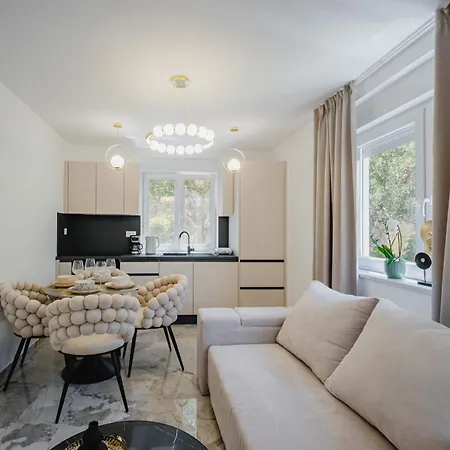 Suzi Apartment